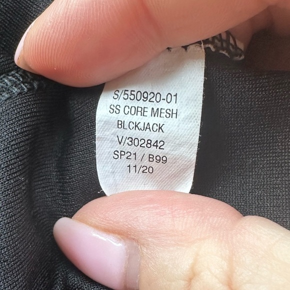 Old Navy short sleeve core mesh black small men’s - Picture 3 of 3